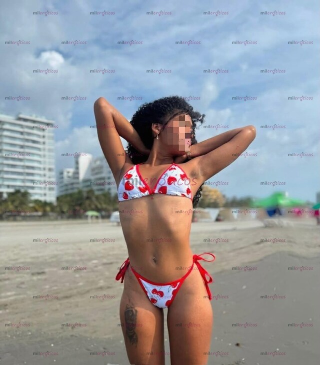 FOTOS DE HOLA AMOR SOY SOFIA UNA FLACA HERMOSA DISPUESTA A COMPLASERTE