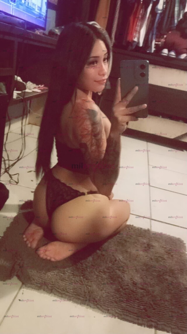 FOTOS DE SEXY SCORT DELGADA JOVEN NALGONA Y SÚPER CACHONDA