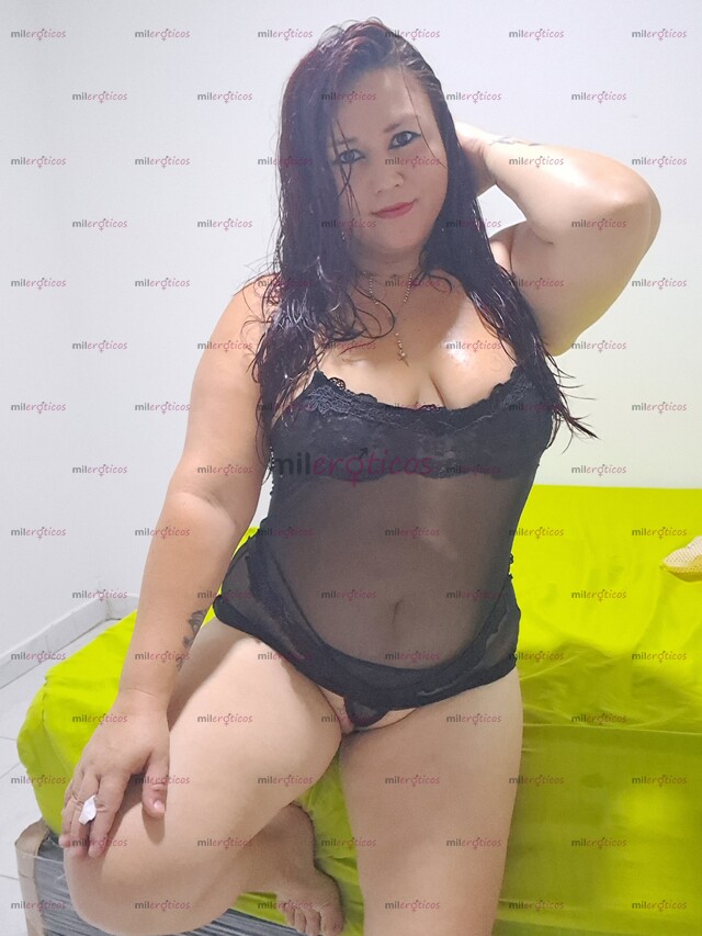 FOTOS DE SUMISA,PERRA EN LA CAMA CALIENTE CON GANAS DE FOLLR