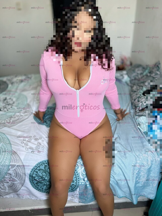 FOTOS DE PROMOCIÓN 40 40 SUPER PAJA, RUSA, RICA, COSTEÑA, DE CHOCHO GRANDE, CALIENTE