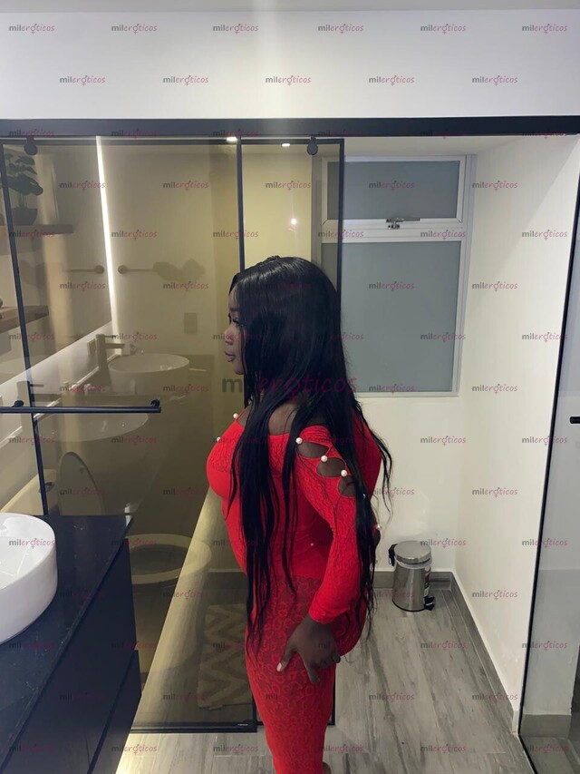 FOTOS DE VENTA DE CONTENIDO Y VIDEOLLAMADAS CALIENTES CON ESTA NEGRA DOMINANTE