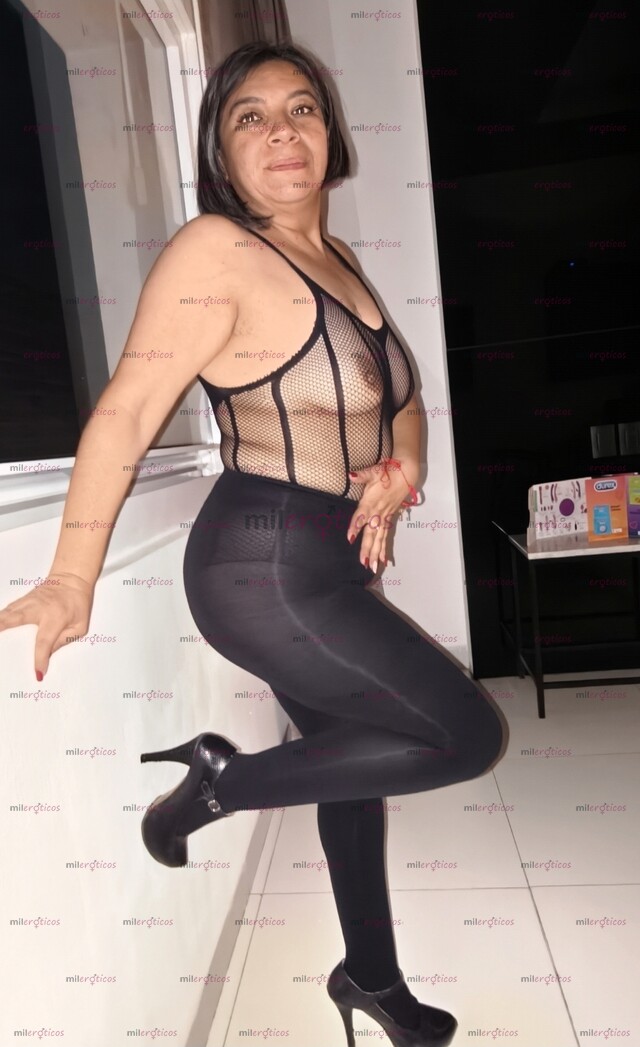 FOTOS DE SERE TU MAESTRA Y TE DARE LA MEJOR COGIDA DE TU VIDA SOY UNA SEÑORA SEXY
