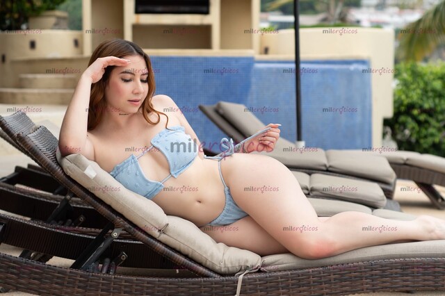 FOTOS DE HERMOSA COLOMBIANA DE 19 AÑOS, TAN LINDA EN PERSONA, COMO EN FOTOS