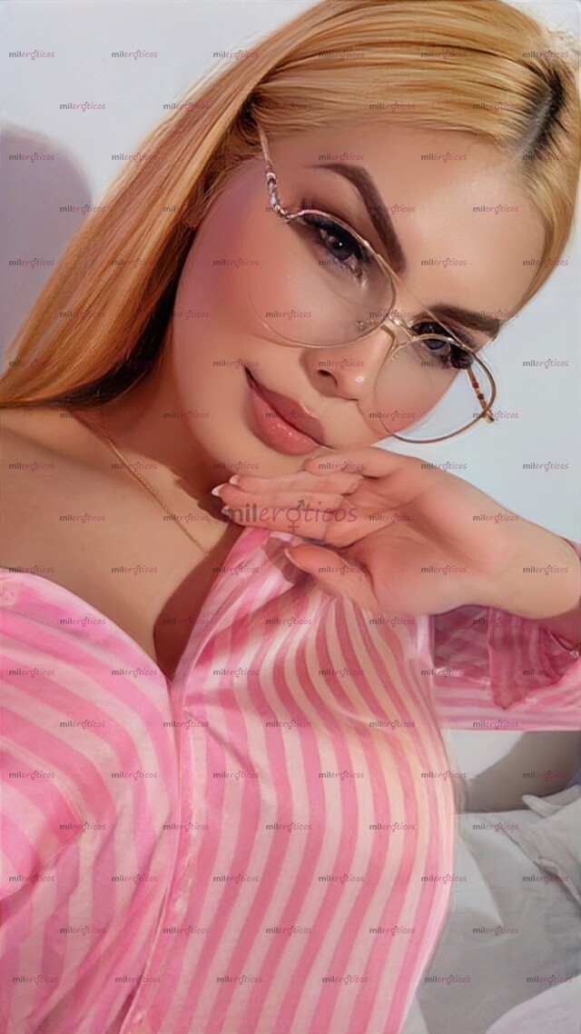 FOTOS DE EXÓTICA Y EXTROVERTIDA TRANS LATINA PARA CABALLEROS SOLVENTES DE BUEN GUSTO