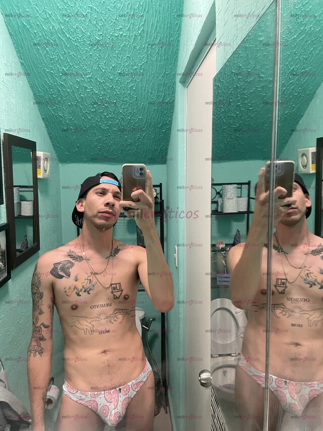 FOTOS DE PUTITO SUMISO DISPUESTO A COMPLACERTE A TODAS TUS FANTASÍAS Y MORBOS.