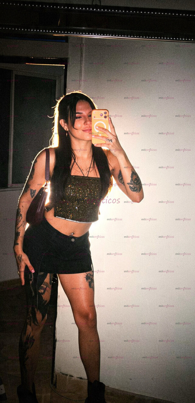 FOTOS DE HOLA CHICA NUEVA EN LA CIUDAD DE BOGOTA TATUADA FLACA POR POCOS DIAS