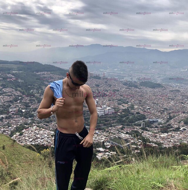 FOTOS DE MACHITO JOVEN XL (TE FEMINIZO , TE TRATO COMO MI HEBRA Y MÁS )