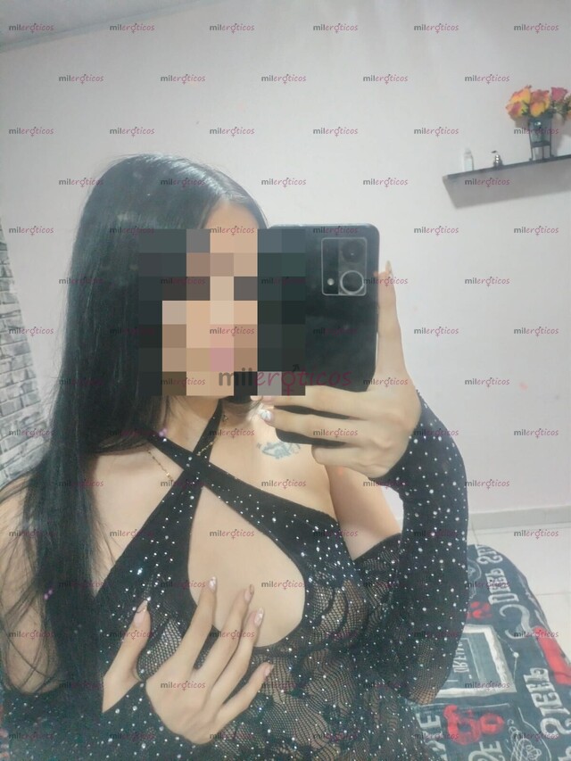 FOTOS DE HOLA AMOR SOY NIKOL JOVENCITA DE 20 AÑOS JUGUETONA Y COMPLACIENTE
