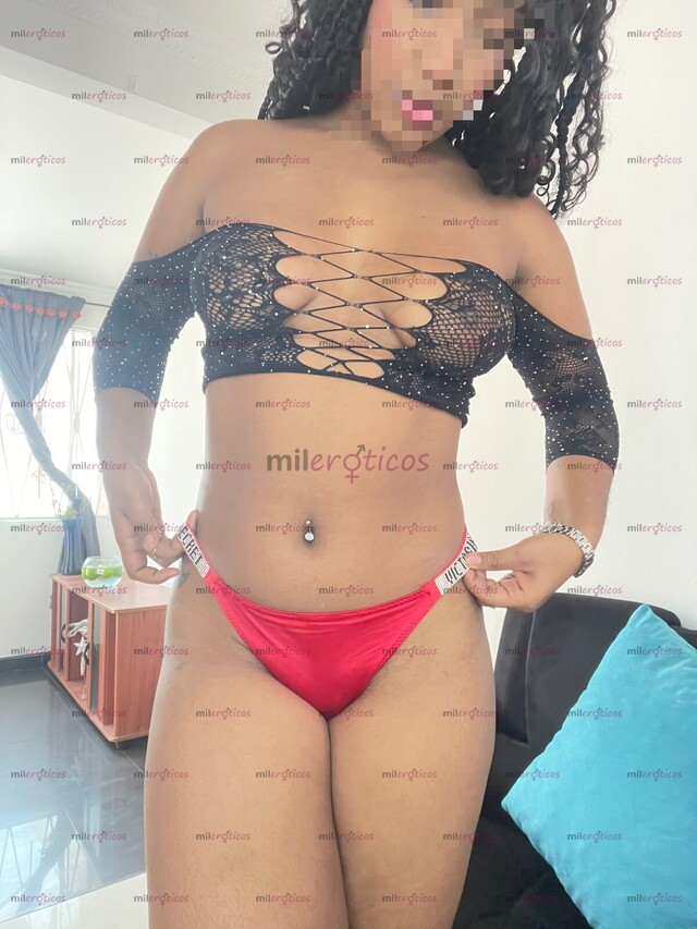 FOTOS DE SOY SOFÍA UNA UNIVERSITARIA DE 19 AÑOS UNA MORENA HERMOSA CON UN CUERPO BIEN TON