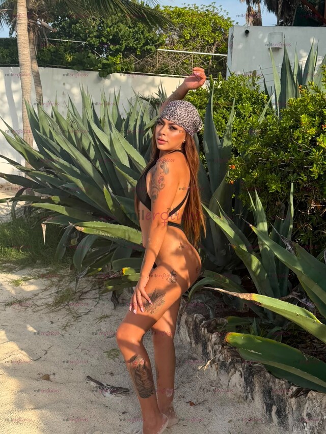 FOTOS DE SOY CAMILA UNA CHICA CALIENTE DELGADITA Y BONITA LISTA PARA COMERTE PAPI