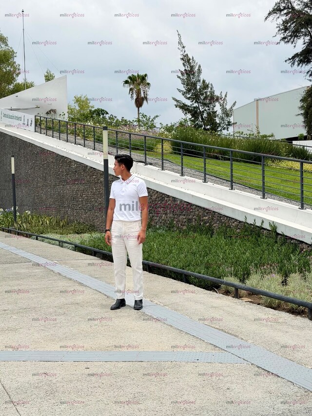 FOTOS DE ESTUDIANTE HOT, DISPONIBLE PARA TI. EXPERIENCIA EXCLUSIVA