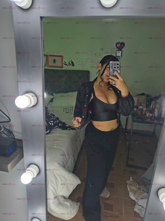 FOTOS DE CAROLINA, PRECIOSA Y LINDA PARA DARTE UNA RICA JORNADA DE PLACER A DOMICILIO