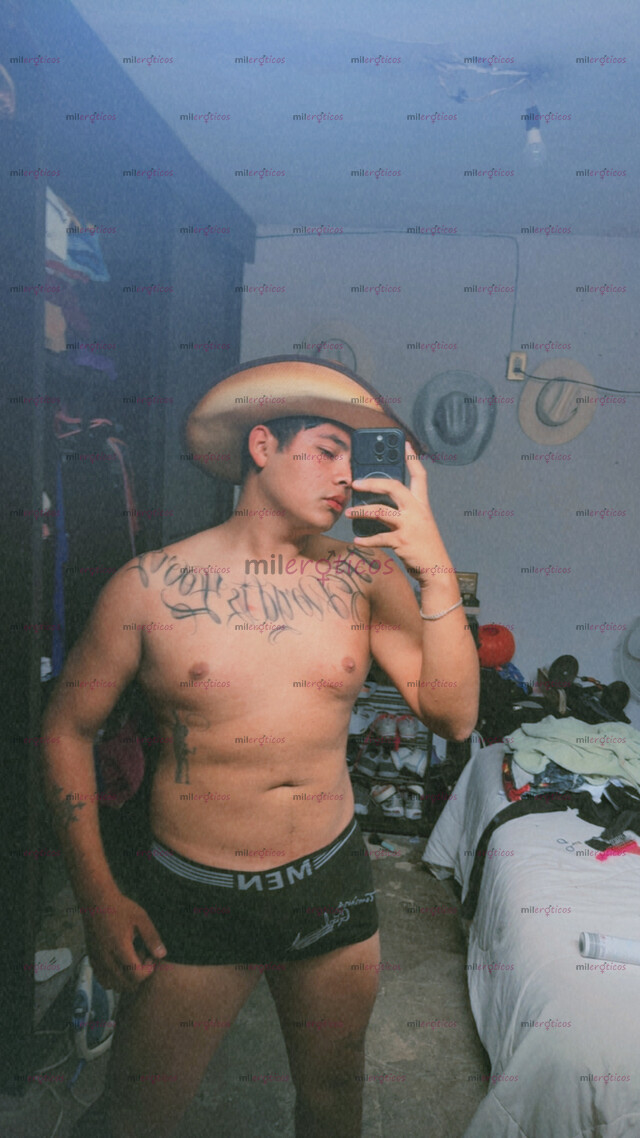 FOTOS DE GIL MORRITO CON VERGA DURA LISTA PARA TU CULO