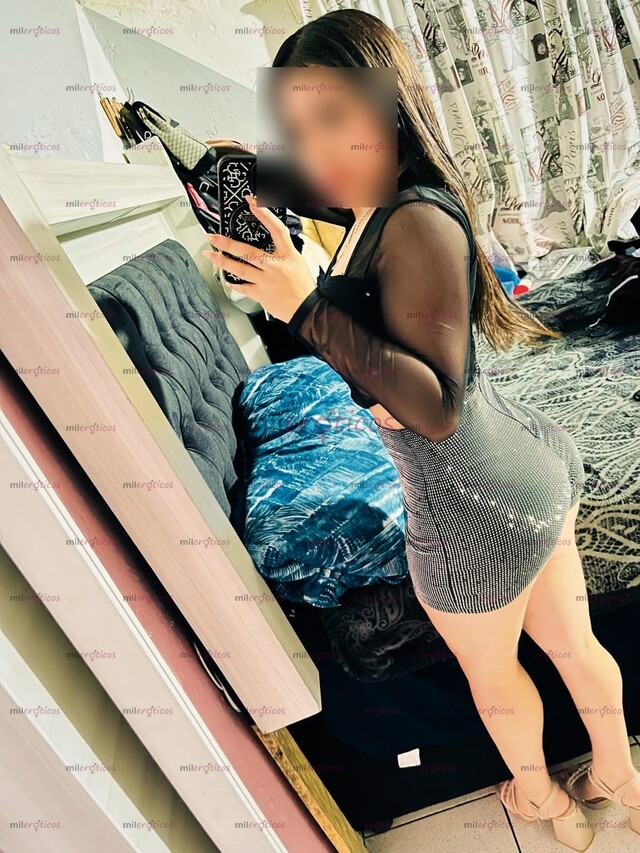 FOTOS DE DISFRUTA DE MI JUVENTUD Y BELLEZA, TENGO TAN SOLO 22 AÑITOS, SERE TU SUMISA