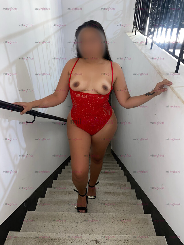 FOTOS DE PROMOCIÓN SALOME CURVAS DE INFARTO RICO SEXO ORAL AL NATURAL