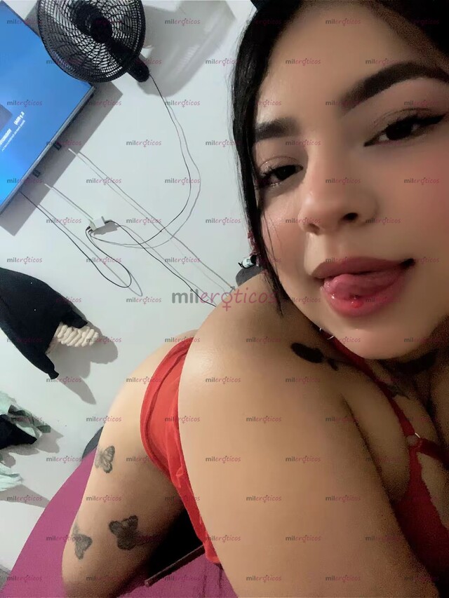 FOTOS DE HOLA BEBÉ SOY LUNA MORENA LINDA VEN PARA PASAR UN RATO AGRADABLE