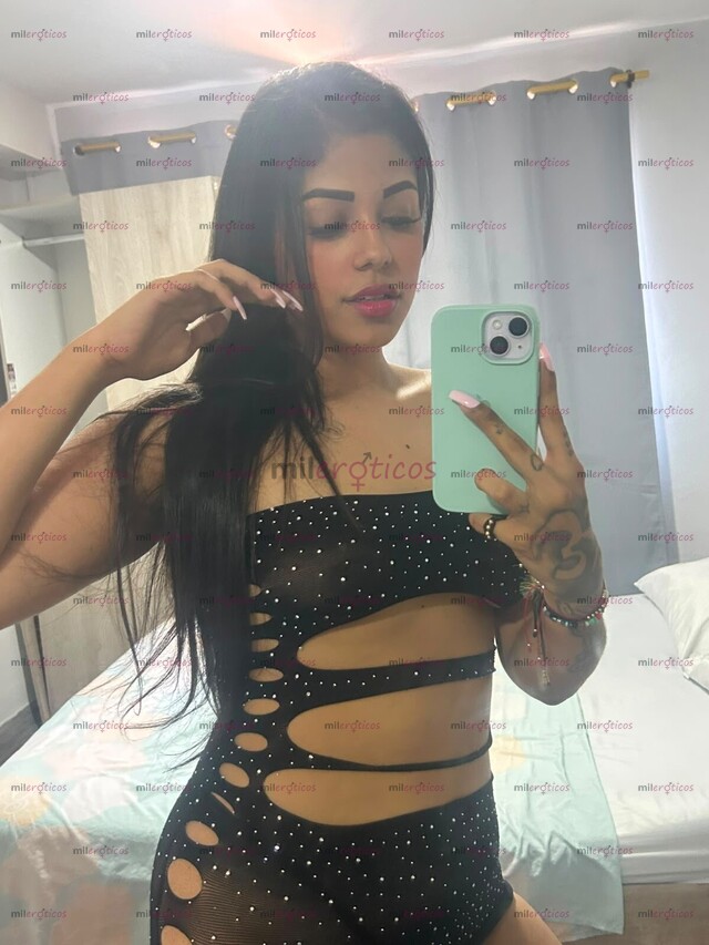 FOTOS DE CALEÑA MORENA ORAL ENSALIVADO A DOS MANOS VEN Y PÁSALA RICO