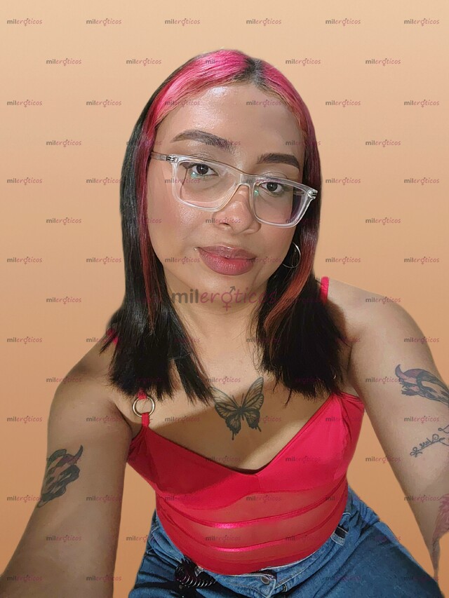 FOTOS DE SEXY CHICA TRANS VERSÁTIL RECIÉN LLEGADA A TU CIUDAD