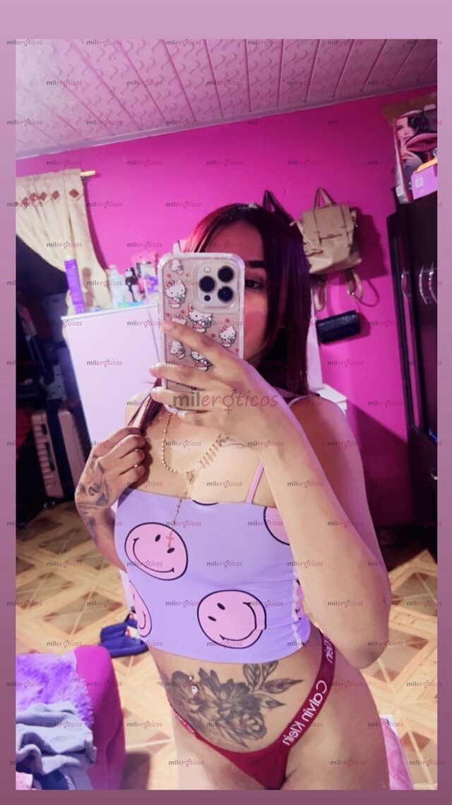 FOTOS DE KATERINE CHICA NUEVA EN LA CUIDAD, TATUADA CON CUERPO NATURAL