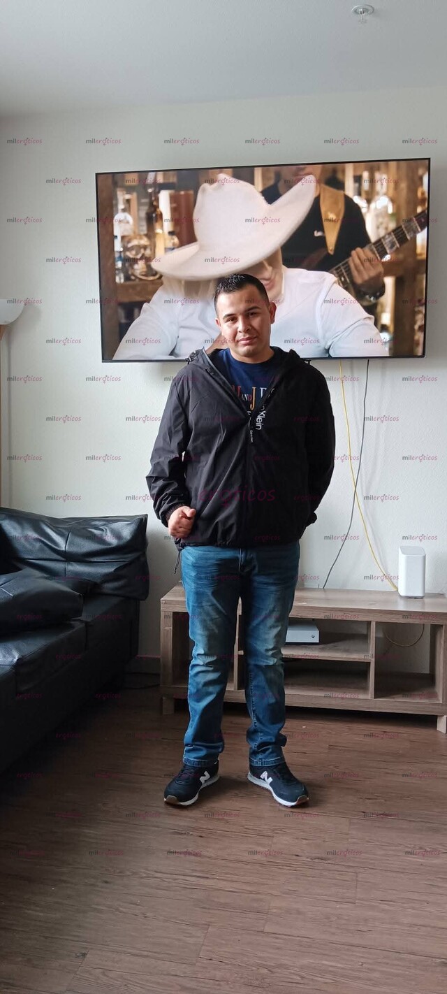 FOTOS DE SOY GUARDIA DE SEGURIDADSERVICIOS DE COMPAÑÍA PARA MUJERES ADULTAS OFREZCO COMP