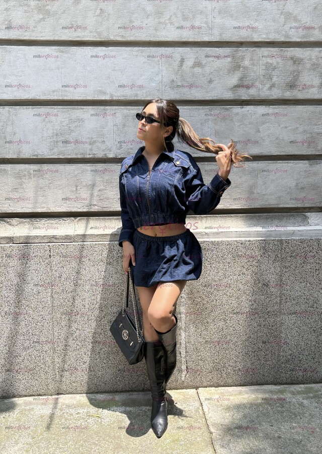 FOTOS DE TU MUÑECA FAVORITA LA MÁS PUTA SEXY Y BELLA DE LA VITRINA CONÓCEME SOY GARANTÍA.