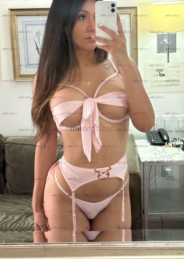 FOTOS DE TU MUÑECA FAVORITA LA MÁS PUTA SEXY Y BELLA DE LA VITRINA CONÓCEME SOY GARANTÍA.