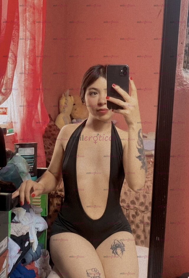 FOTOS DE LILI, UNA CHICA HERMOSA, CARISMÁTICA, PERO SOBRE TODO LA MÁS HOT