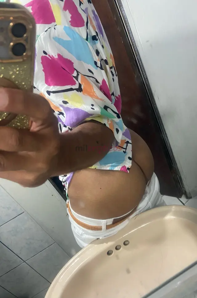 Venezolano gay pasivo me adapto a cualquier situacion que desees super aseado amp pido lo mismo puedo tener sitio pero me conviene mas asistir a lugar...
