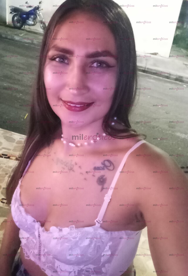 FOTOS DE SOY UNA CHICA ESTROVERTIDA ALEGRE Y DE MENTE ABIERTA