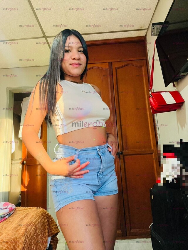 FOTOS DE OLLE LLEGANDO VALENTINA ARDIENTE COMPLACIENTE 21 AÑOS TRAGONA EN EROS