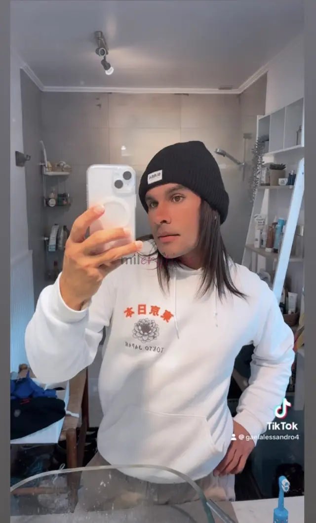 Venezolano gay pasivo me adapto a cualquier situacion que desees super aseado amp pido lo mismo puedo tener sitio pero me conviene mas asistir a lugar...
