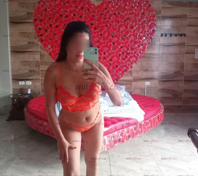 FOTOS DE TONIFICADA ...! DESNUDAME, JUEGA CON MI CUERPO.