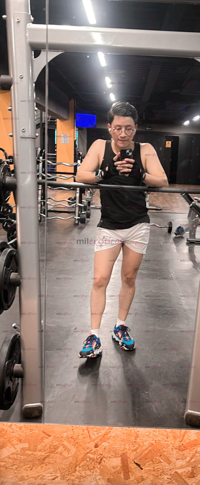 FOTOS DE TWINK BUEN FÍSICO, DISPONIBLE PARA HACERLO JUNTOS, LLÁMAME