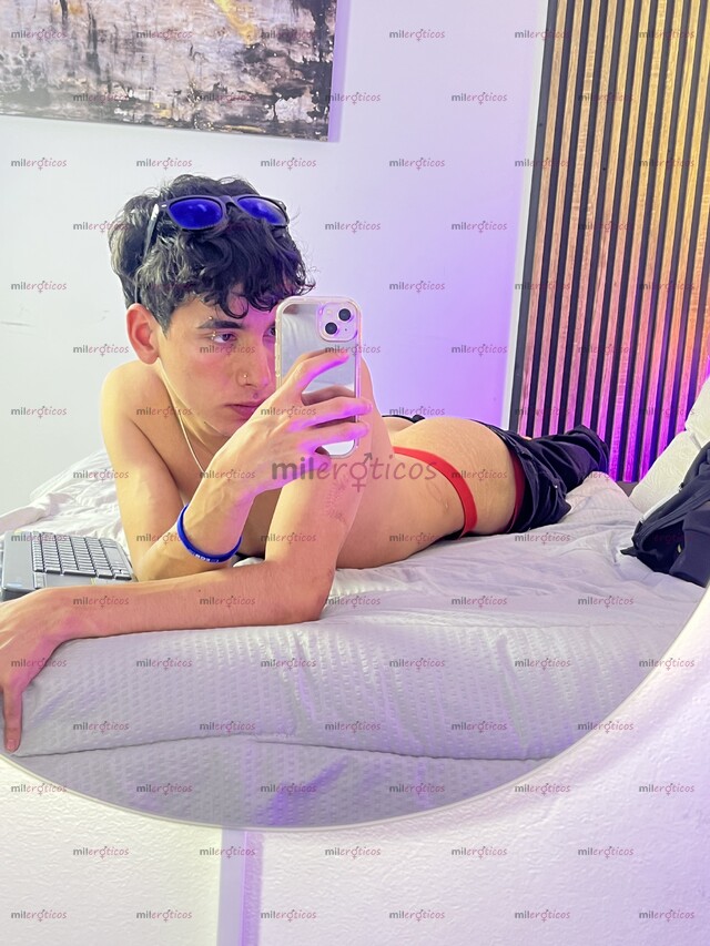 FOTOS DE PASIVA CON LINDO CULO Y TRAGONA BIEN CALIENTE CON GANAS DE QUE SE LO HUNDAN