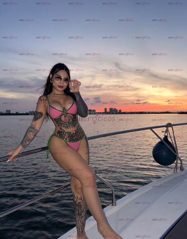 FOTOS DE SOFI NALGONA COMPLACIENTE Y APRETADITA ESTOY ESPERANDOTE