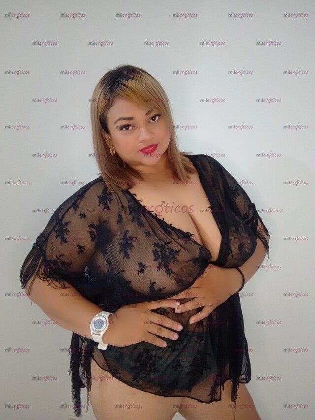 FOTOS DE PROMO CHUPADA DE VERGA BIEN ENSALIVADO AL NATURAL