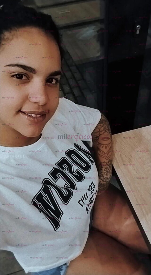 FOTOS DE CHICA CUBANA MUY CALIENTE CON DESEOS HACERTE SENTIRTE A GUSTO