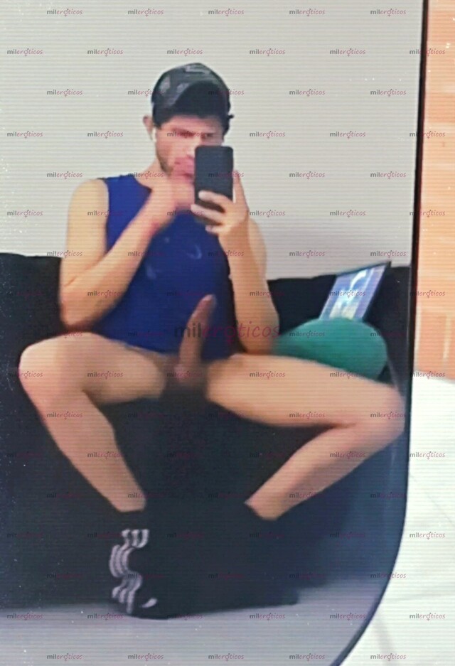FOTOS DE CHICO NORMAL, PILAS ( NO SOY GUAPO), PERO SI AMABLE Y CERDO CUANDO AMERITA