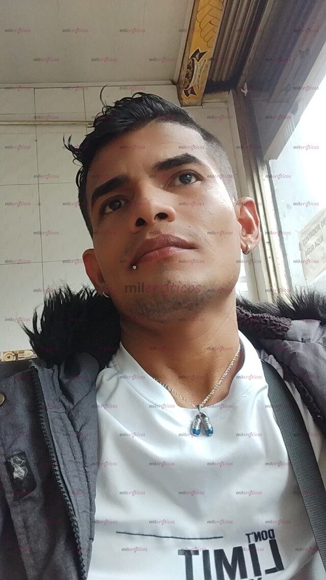 FOTOS DE CHICO VERSATIL DISPONIBLE LAS 24 HORAS HAGO JUEGO DE ROLES