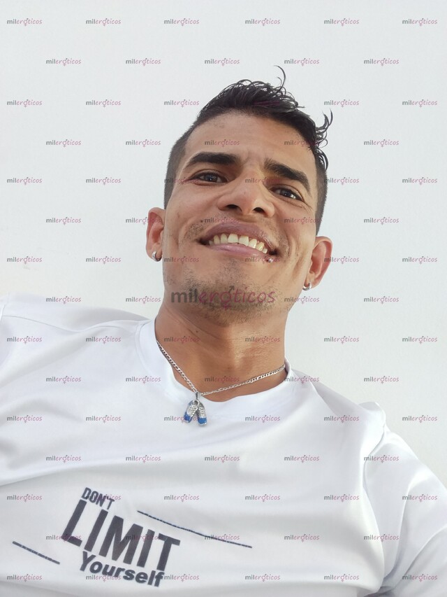 FOTOS DE CHICO VERSATIL DISPONIBLE LAS 24 HORAS HAGO JUEGO DE ROLES