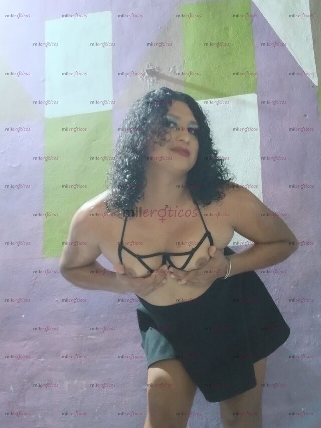 FOTOS DE ALEXIA MUJER CON VERGA GRANDE MUY FEMENINA MUY CALIENTE CON UN RICO CARAMELO