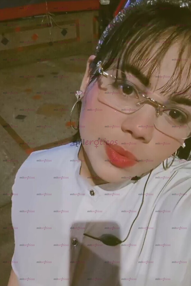 FOTOS DE DIVINA KAREN ADICTA A TU VERGA EN MI BOCA