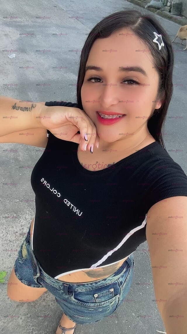 FOTOS DE CHICA JOVEN EROTICA MUY ARDIENTE DISPONIBLE PARA DARTE PLACER Y DESEO VEN Y DISF