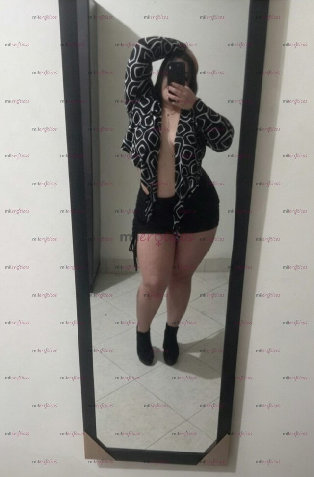FOTOS DE DIVINA KAREN ADICTA A TU VERGA EN MI BOCA