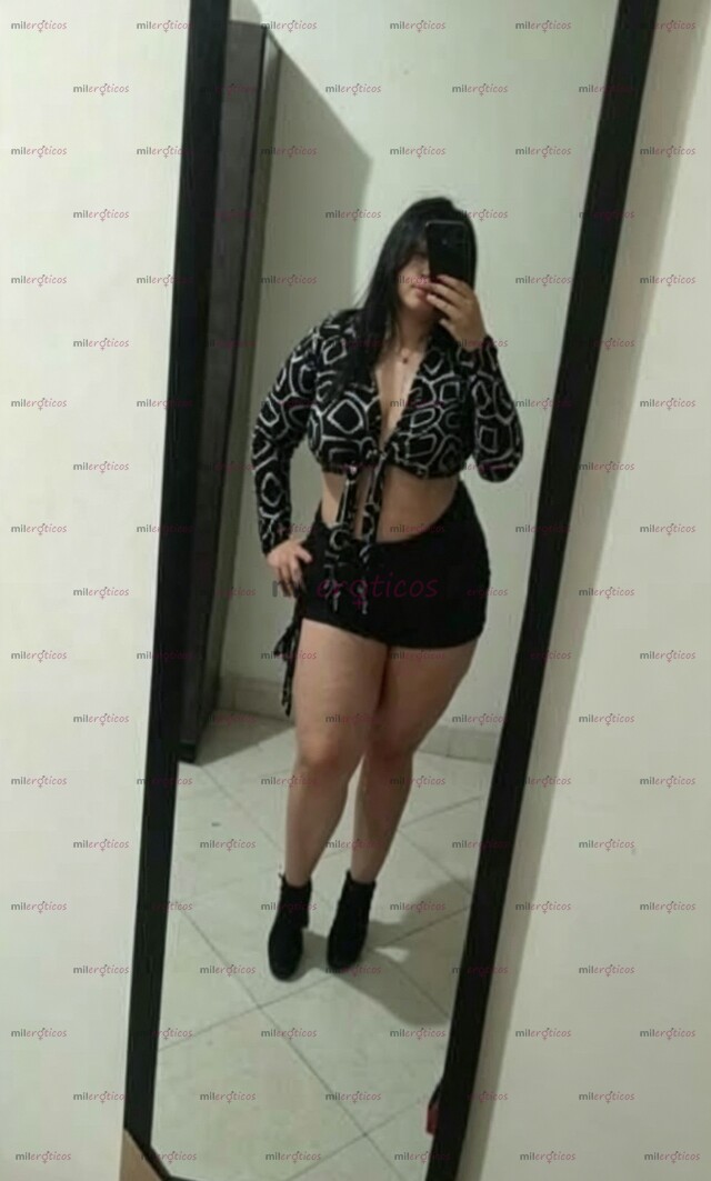 FOTOS DE DIVINA KAREN ADICTA A TU VERGA EN MI BOCA