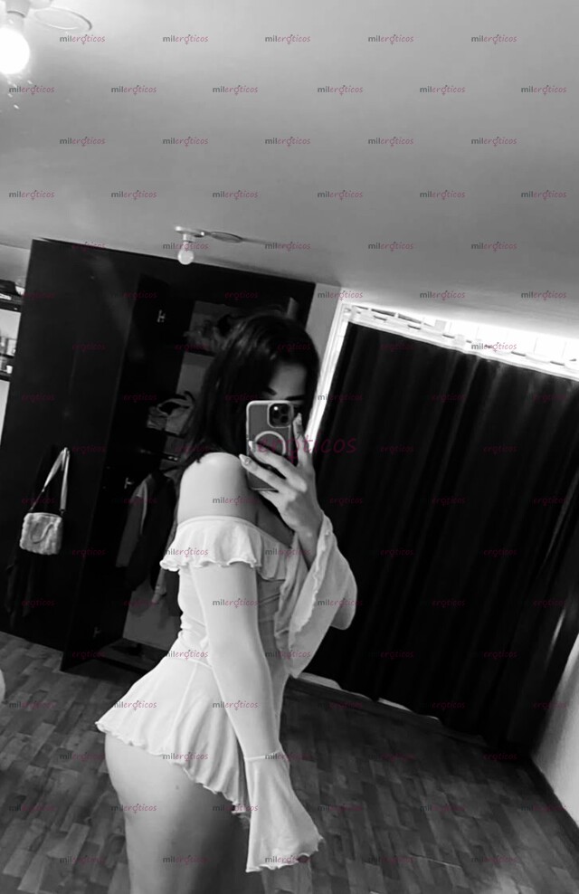 FOTOS DE ENCANTADORA FLACA SENSUAL Y NATURAL PARA UN RATO AGRADABLE