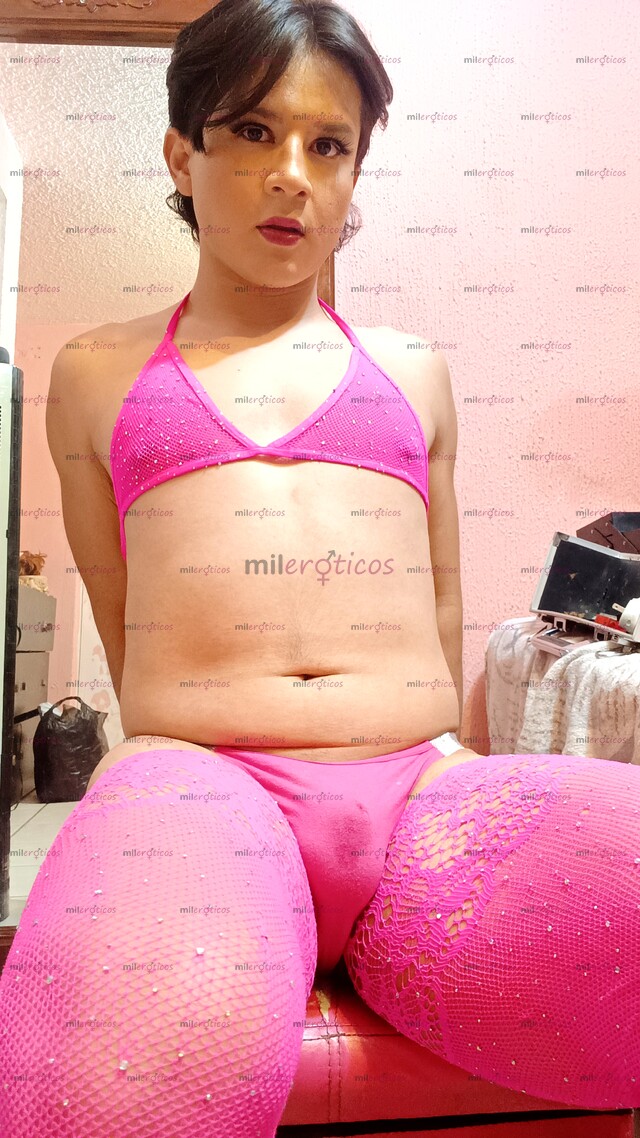 FOTOS DE FEMBOY PUTITO AGUANTADOR TRAGA LECHE CON CULO REDONDO