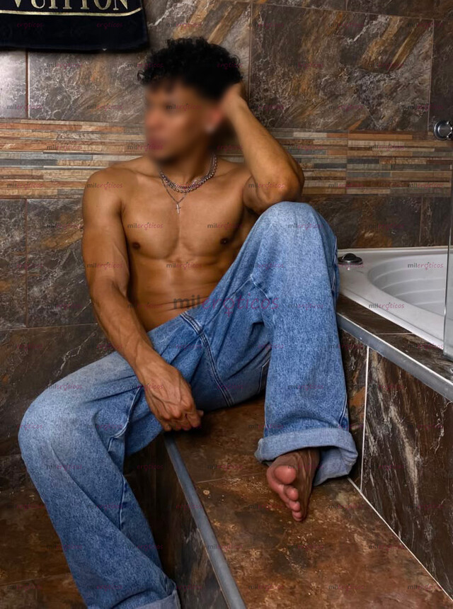 FOTOS DE SOY RICK, MASAJES RELAJANTE, DEPORTIVO, EROTICO Y MAS...