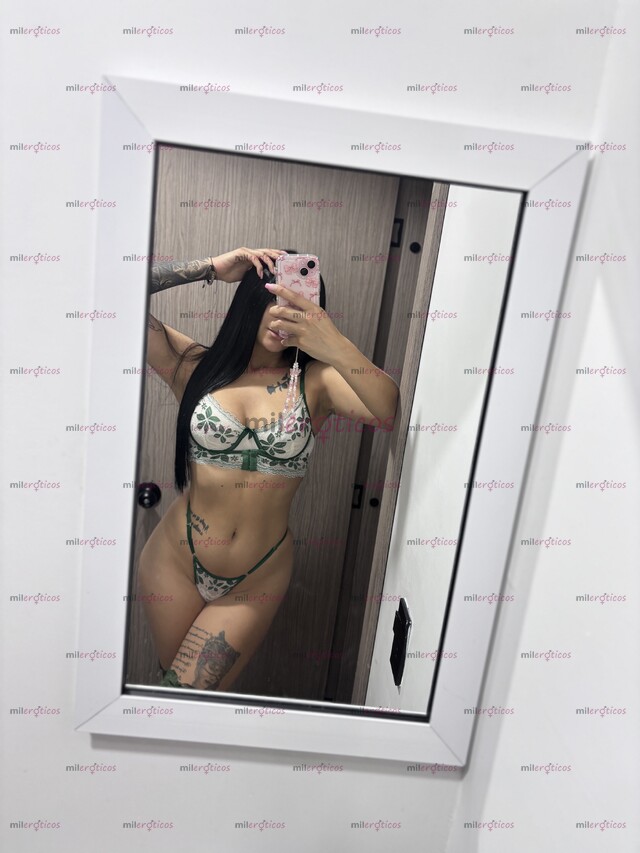 FOTOS DE ESCORT DELICIOSA VAGINA ESTRECHITA MOJADITA DISFRUTA DEL MEJOR SEXXXXXXX