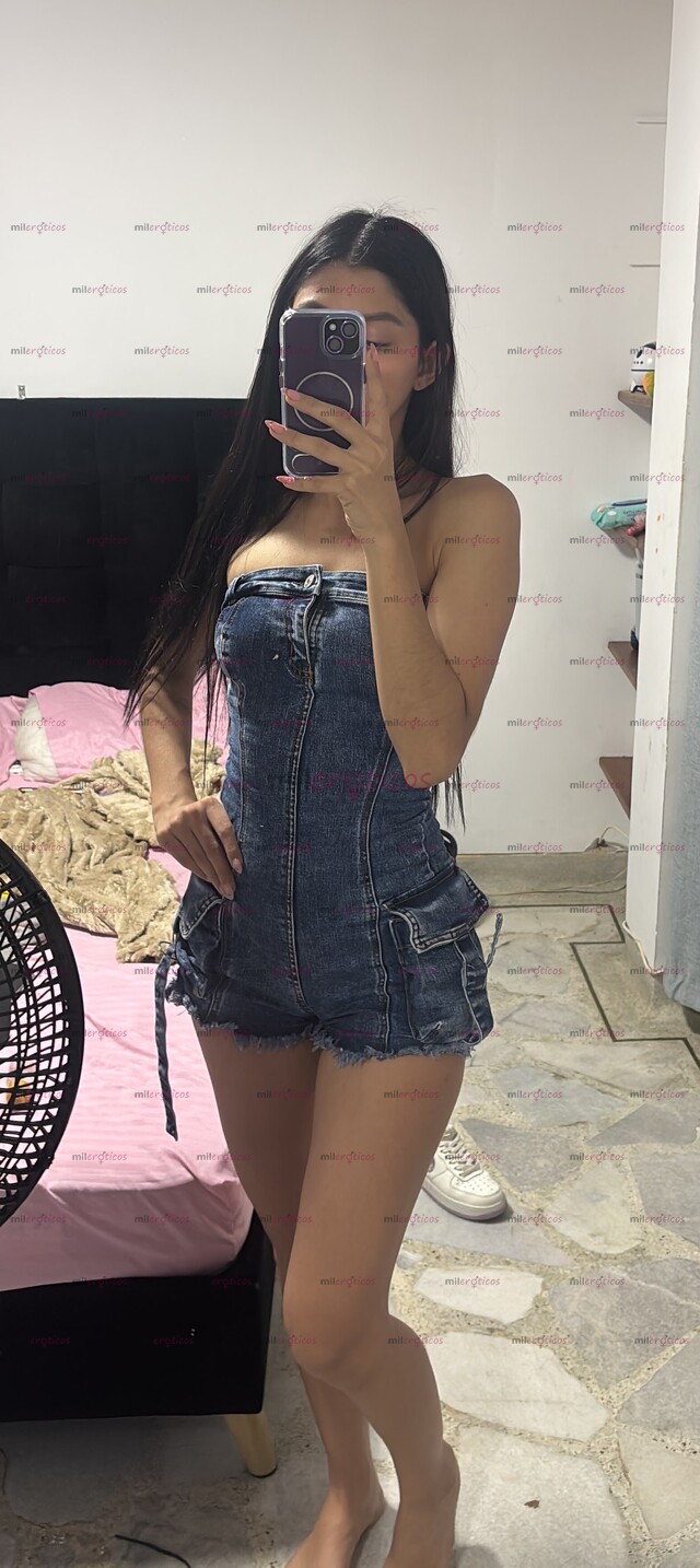 FOTOS DE LILI, HERMOSA FLACA SUPER PARCHADA, PASEMOS UN MOMENTO DELICIOSO